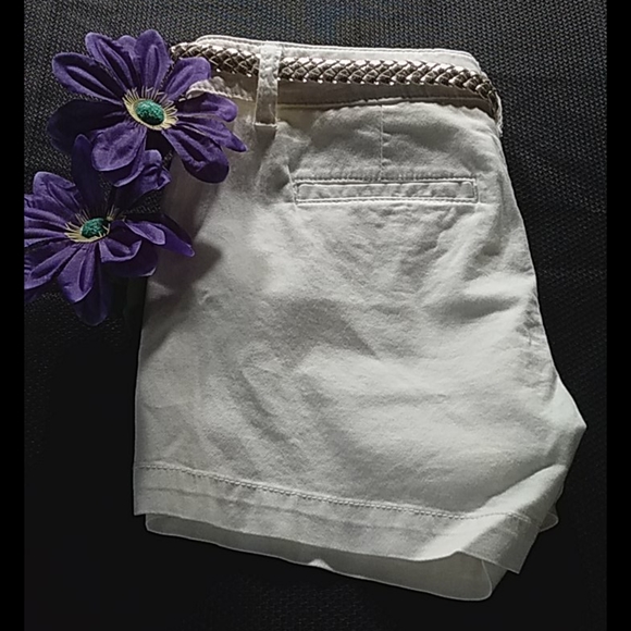 elle paris Pants - Ellen paris size 6 shorts nwt